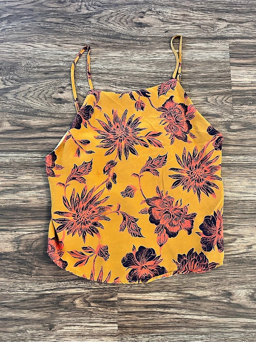 ecote Floral Camisole - Picture 2 of 4